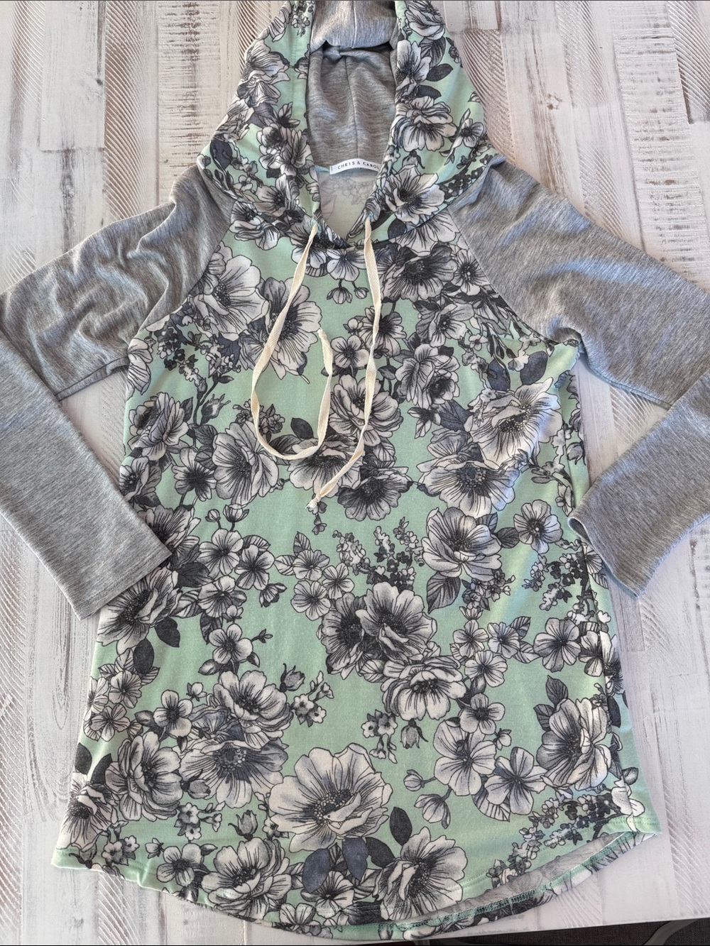 Floral Mint Hoodie Raglan Top - Chris & Carol